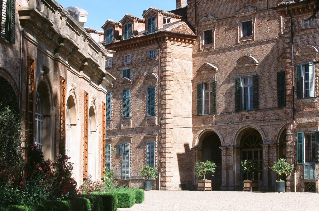 Marchesi Alfieri - Cantine E Ospitalita San Martino Alfieri Exteriér fotografie