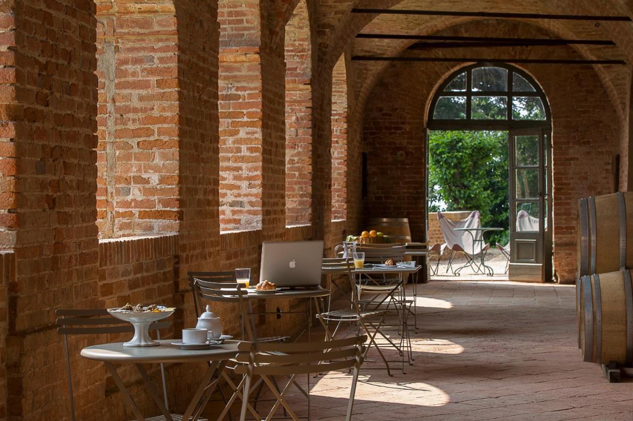 Marchesi Alfieri - Cantine E Ospitalita San Martino Alfieri Exteriér fotografie